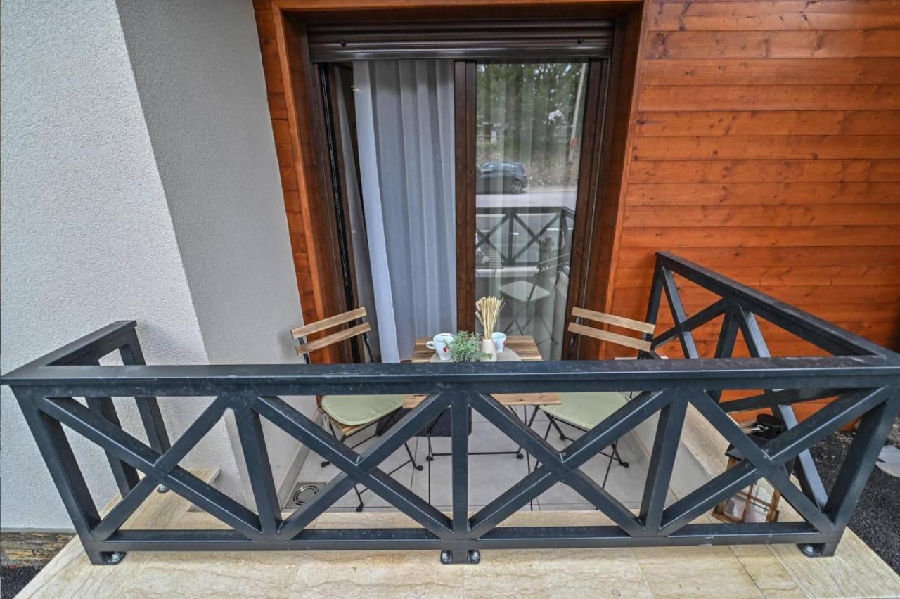 Mb Apartman Tara Kaludjerske Bare Kültér fotó