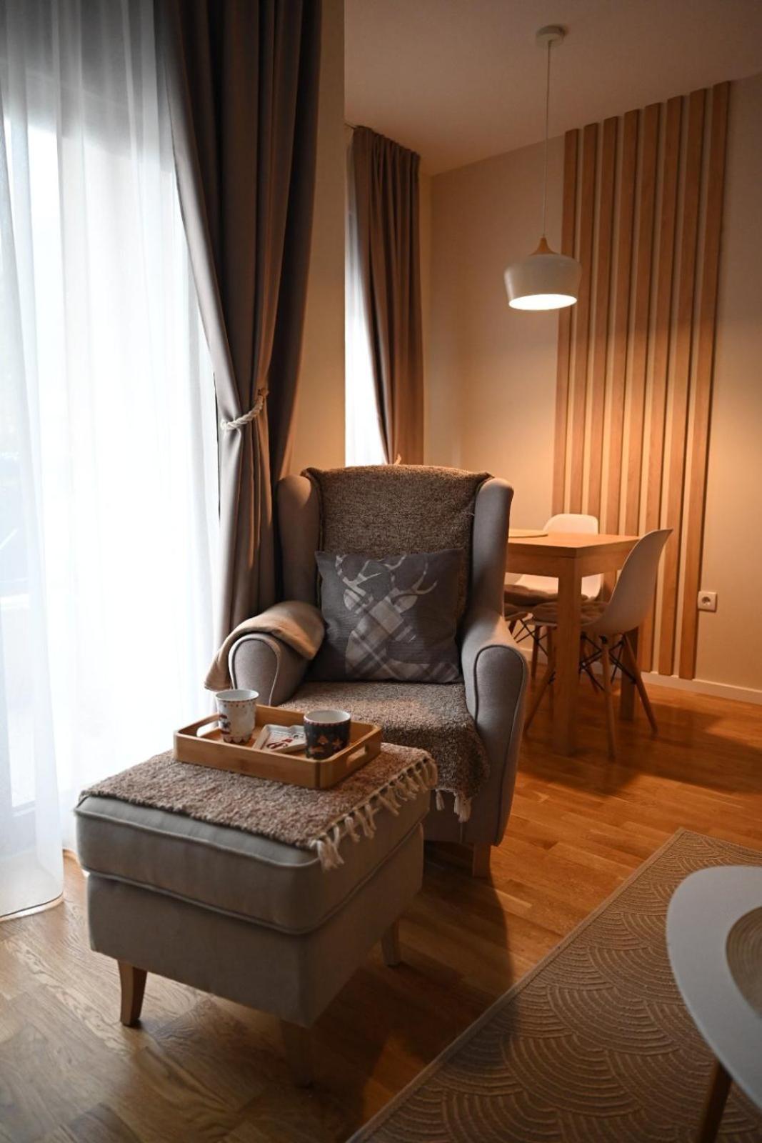 Mb Apartman Tara Kaludjerske Bare Kültér fotó